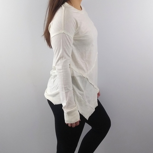 🌿SUNDANCE ASYMMETRICAL TOP🌿 - Picture 4 of 7